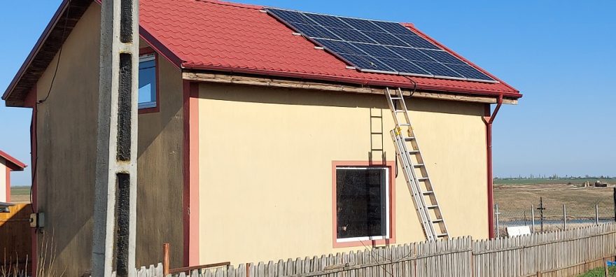 Sistem fotovoltaic fara conectare la retea 3kW (off-grid)